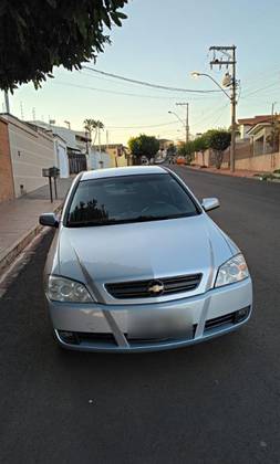 CHEVROLET ASTRA 2.0 MPFI ADVANTAGE 8V FLEX 4P MANUAL CHEVROLET ASTRA 2.0 MPFI ADVANTAGE 8V FLEX 4P MANUAL